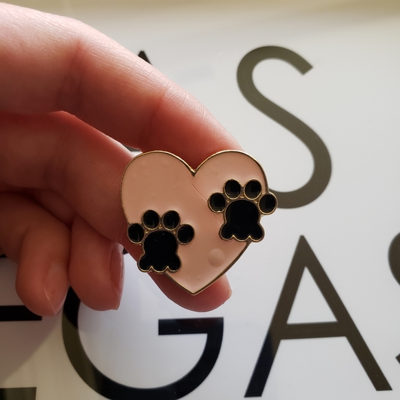 Jewelry - Pink Heart Black Paws Enamel Pin